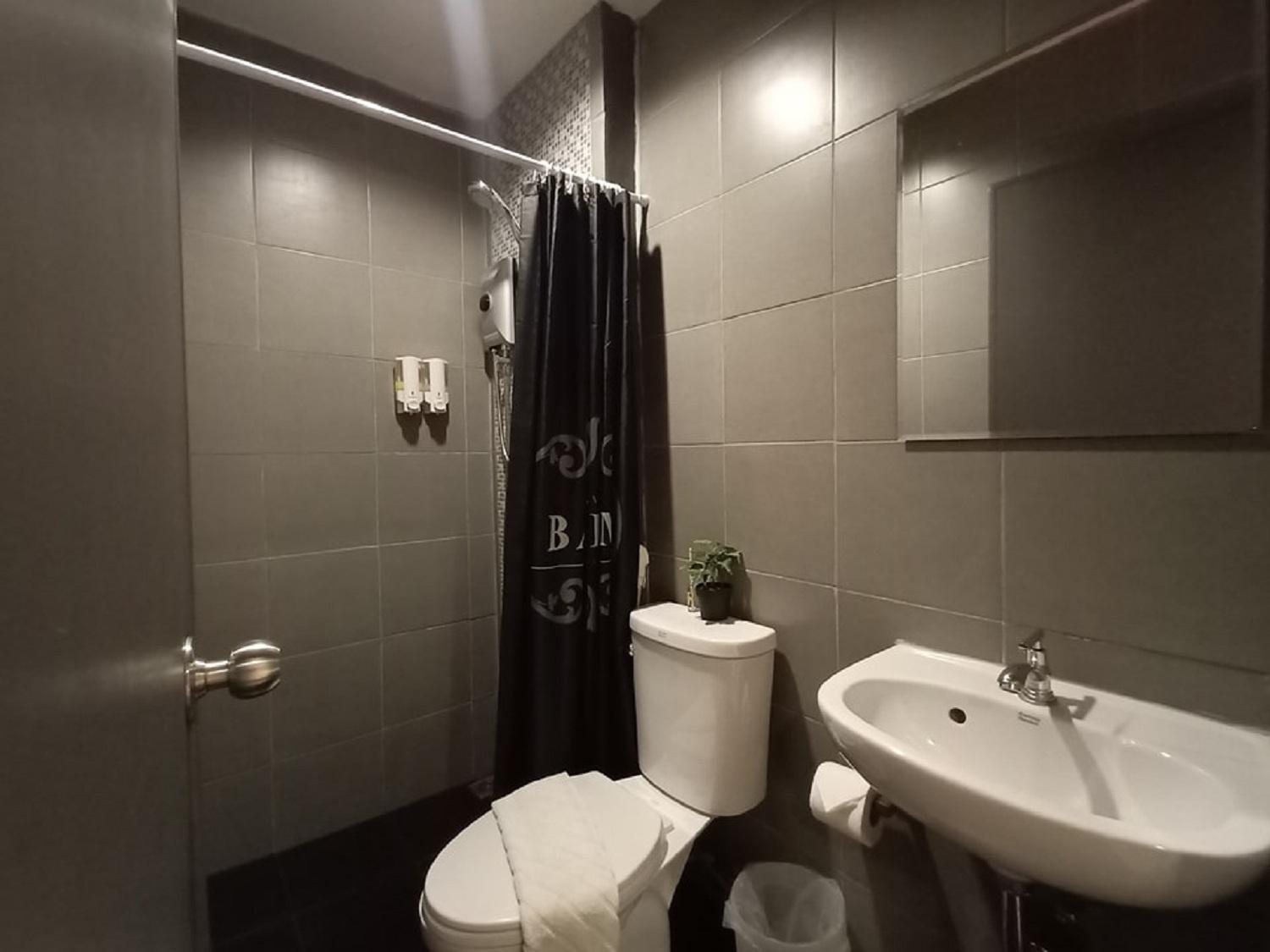 Chino Town At Yaowarat Phuket - Sha Plus Exterior photo